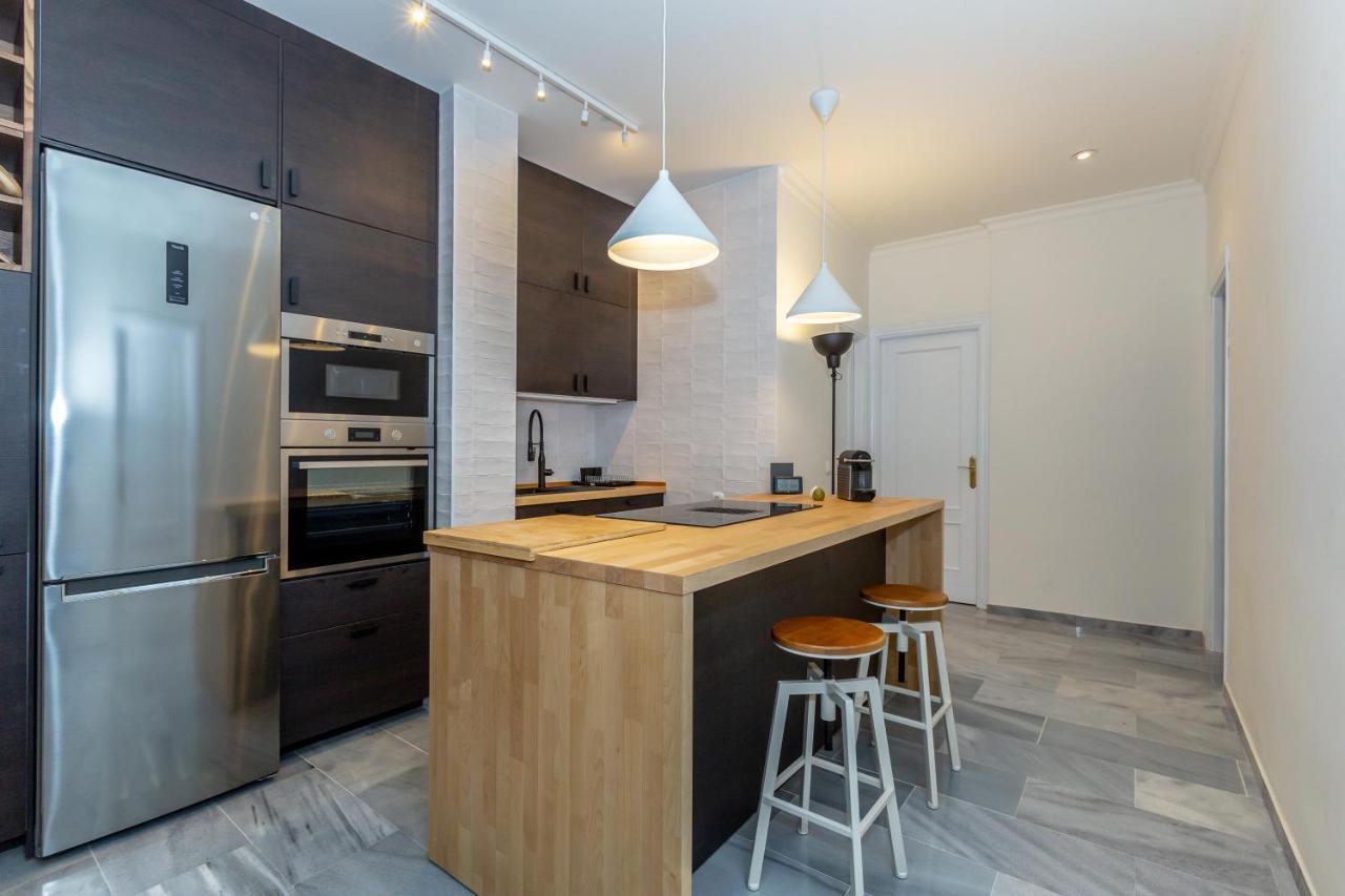 Puerta De Larios: Central Three-Bedroom Apartment With Balconies And Patio Малага Екстер'єр фото