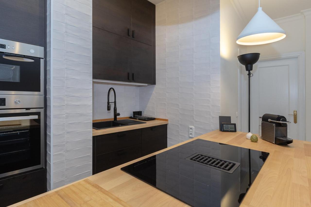 Puerta De Larios: Central Three-Bedroom Apartment With Balconies And Patio Малага Екстер'єр фото